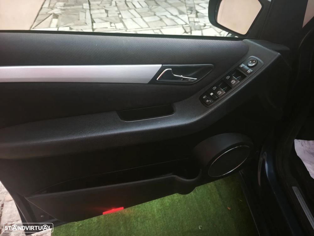 Mercedes-Benz A 180 CDi Avantgarde - 24