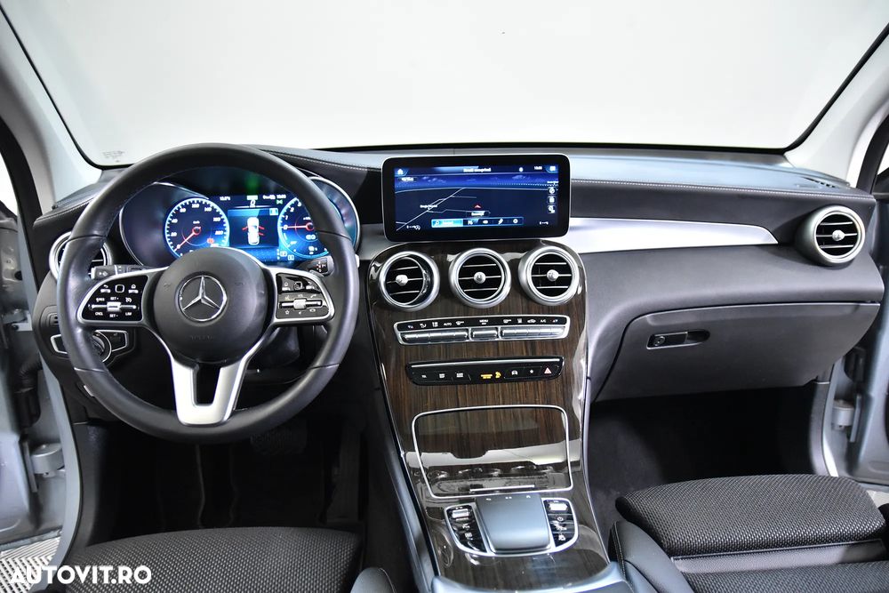 Mercedes-Benz GLC - 9