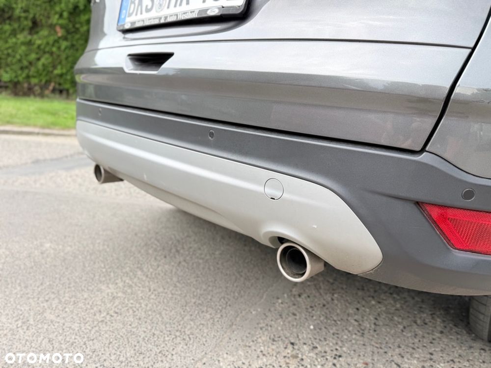 Ford Kuga 2.0 TDCi 4x4 Titanium - 18