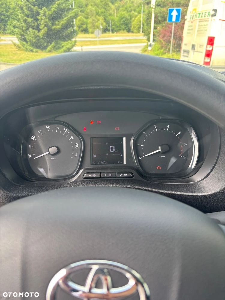 Toyota Proace - 14