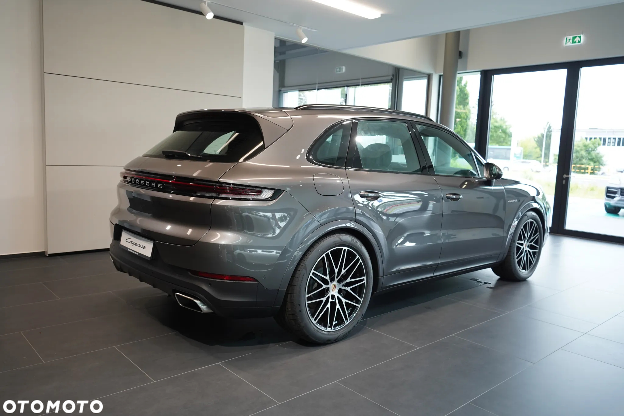 Porsche Cayenne - 3