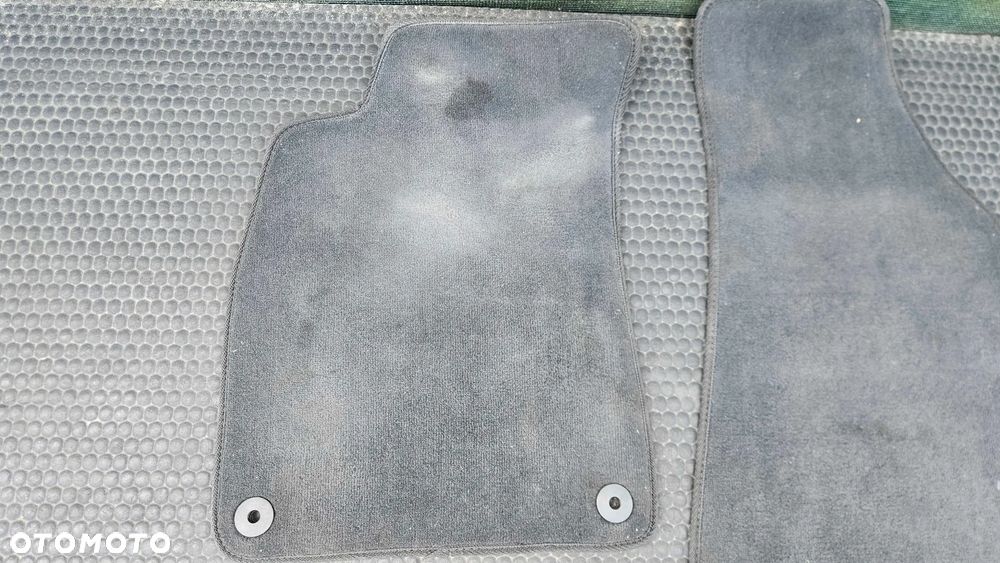 Dywaniki Wycieraczki Wykładzina Czarne Welur Europa Komplet Audi A4 B6 B7 Seat Exeo Sedan Kombi - 7