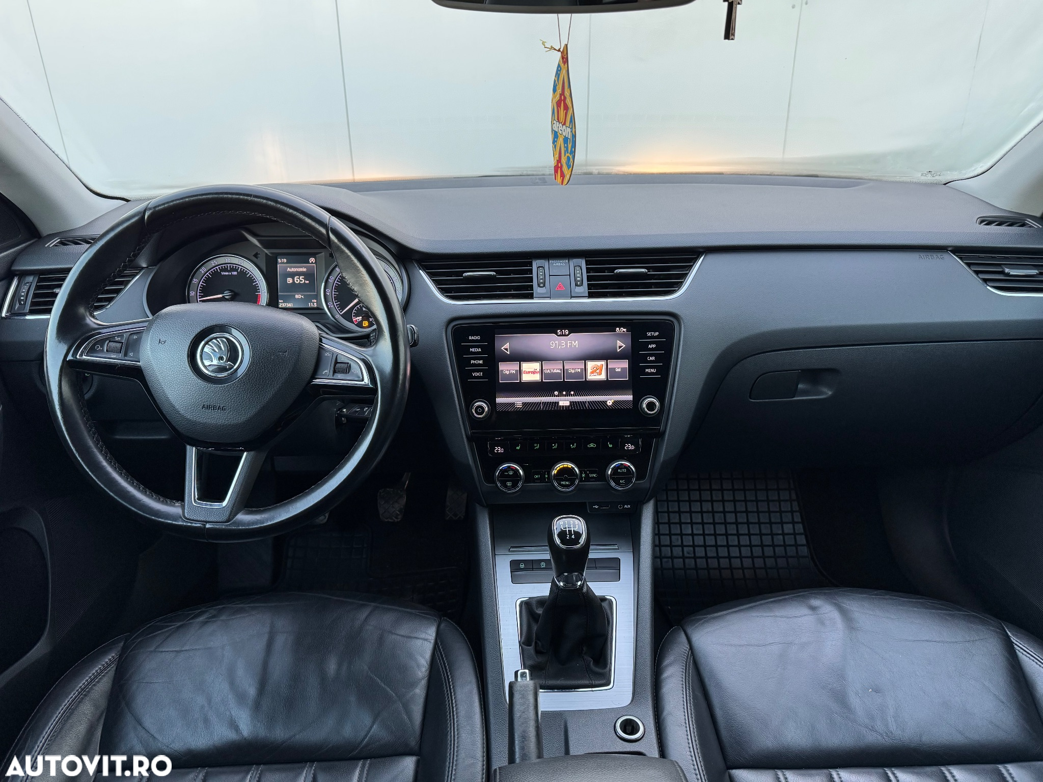 Skoda Octavia 1.6 TDI Ambition - 5