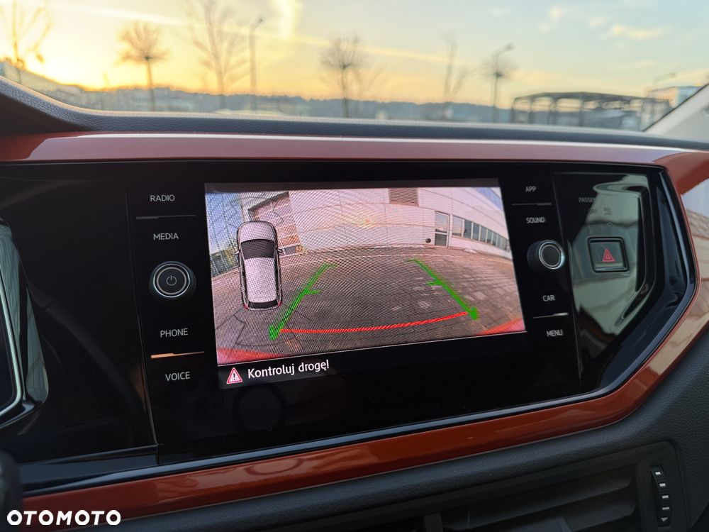 Volkswagen Polo 1.0 TSI Highline DSG - 19