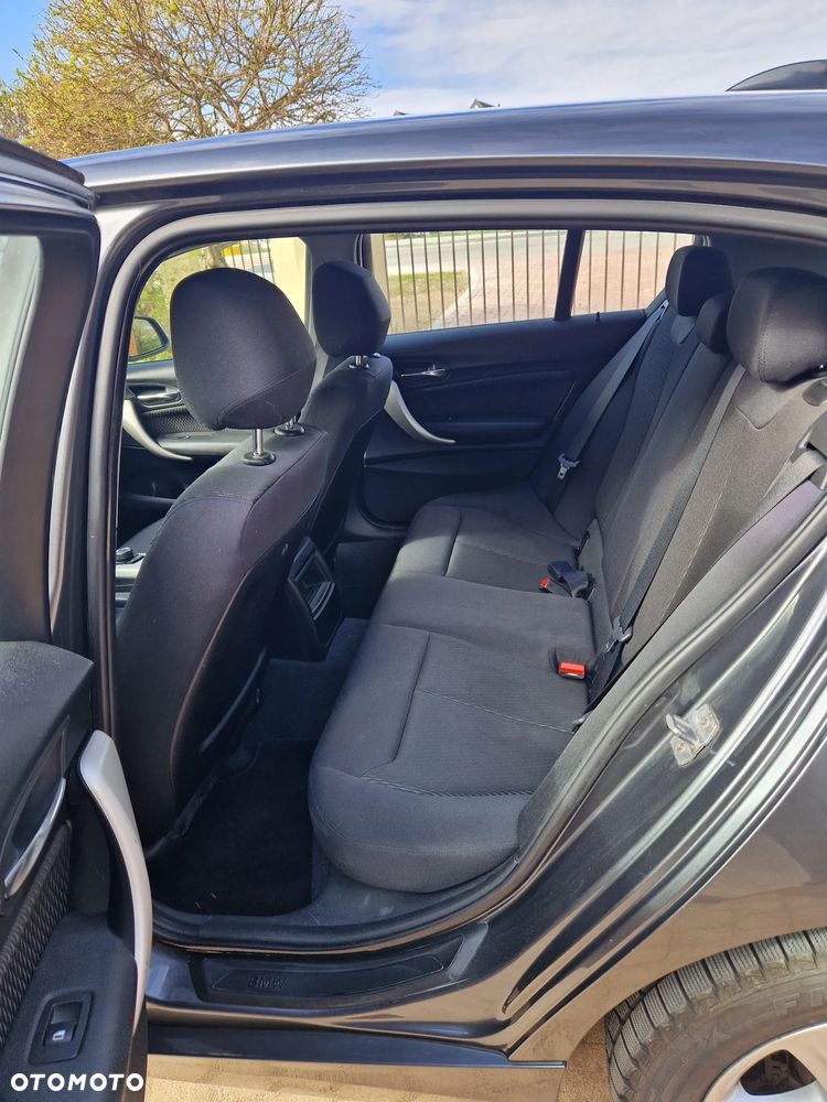 BMW Seria 1 116d DPF - 6