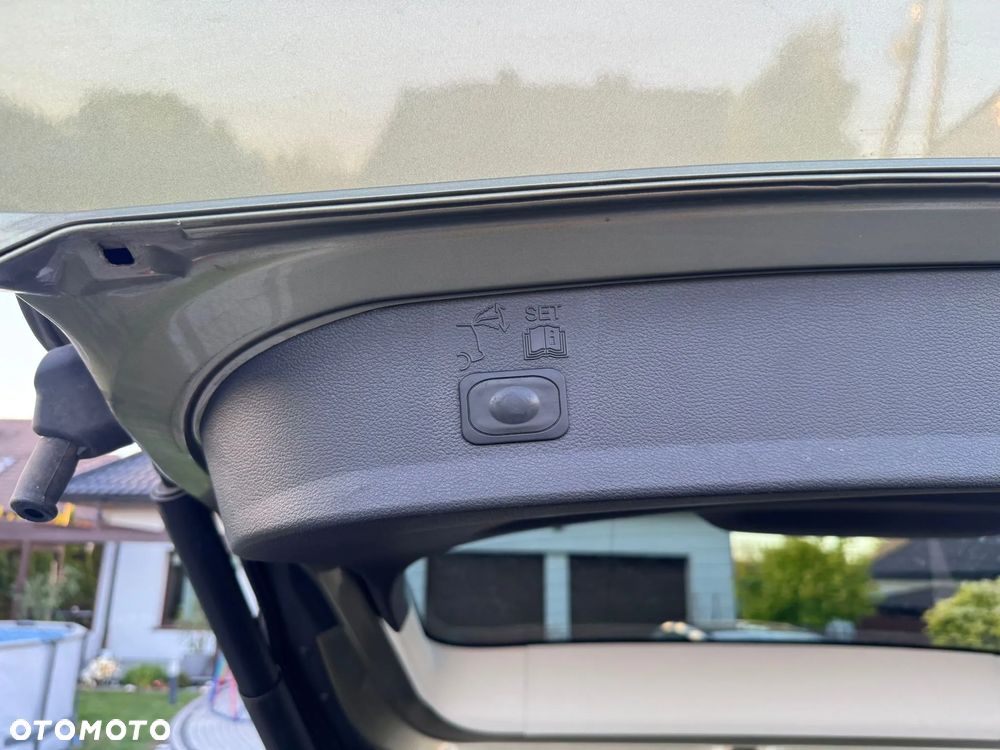 Ford Kuga 2.0 TDCi 4WD Titanium - 12