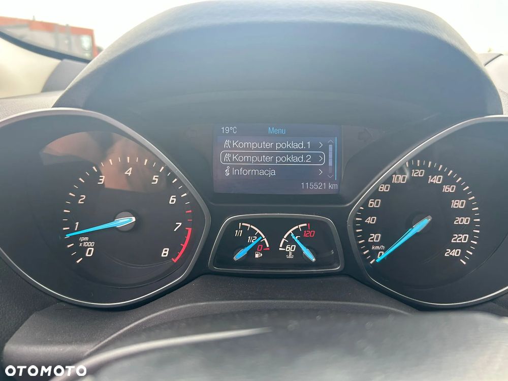 Ford Kuga - 16
