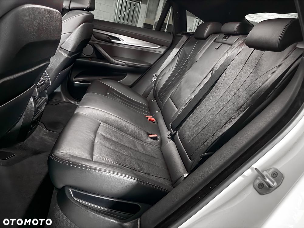 BMW X6 xDrive40d M Sport - 31