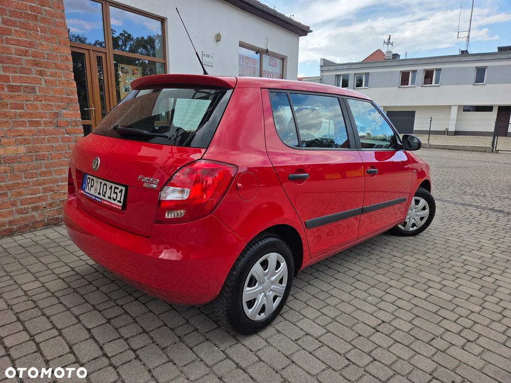Skoda Fabia 1.2 TSI Ambiente - 6