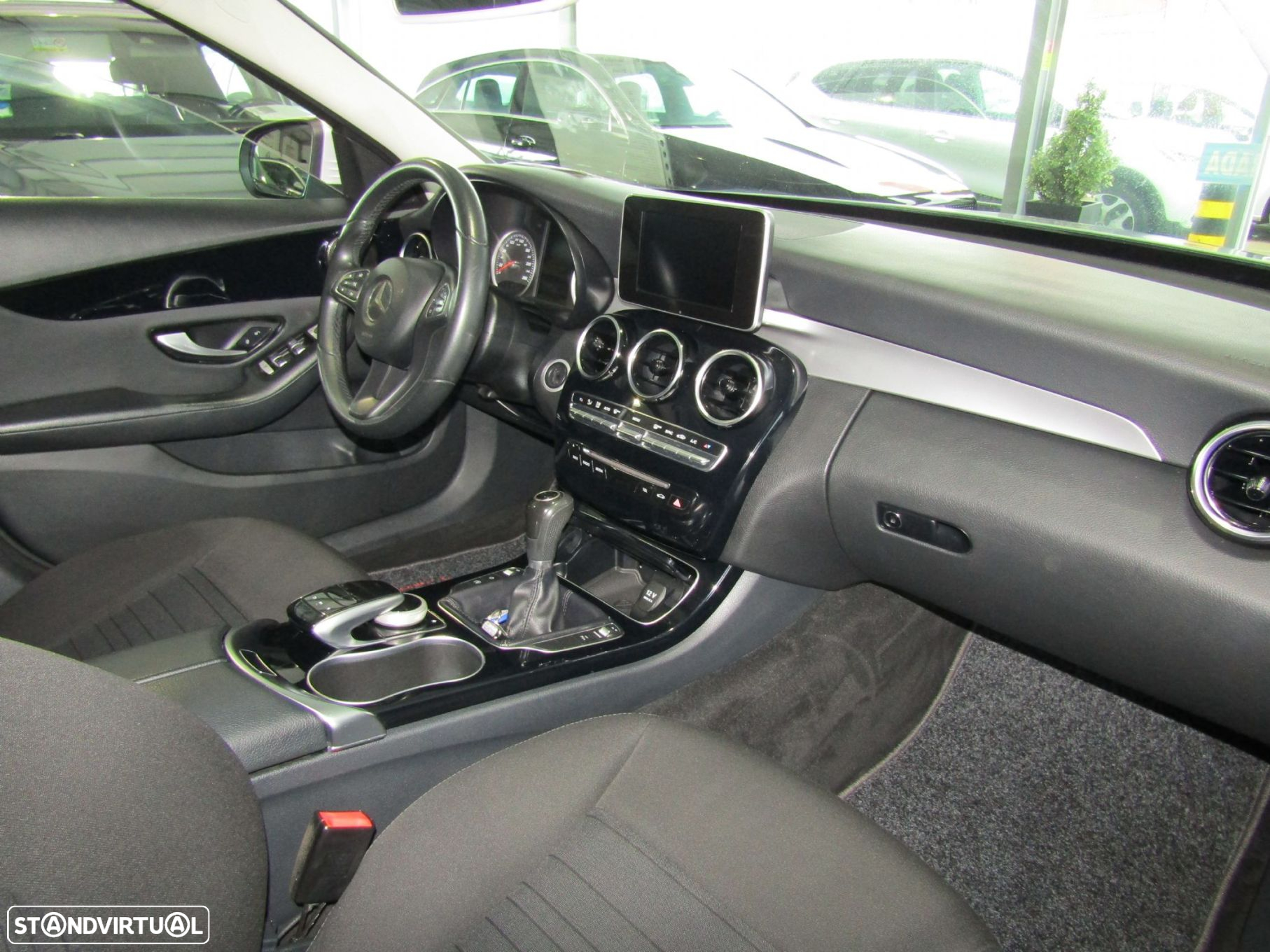 Mercedes-Benz C 200 d Avantgarde - 7