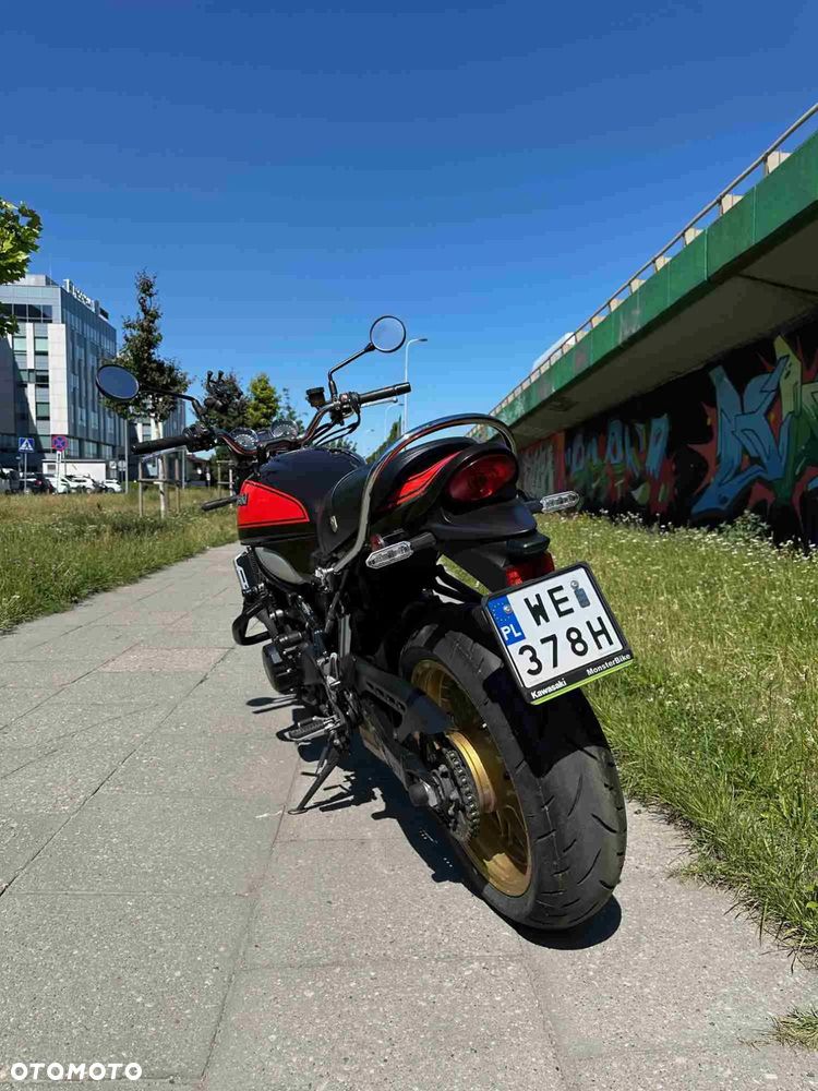 Kawasaki Z 900 RS - 8