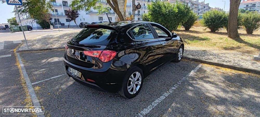 Alfa Romeo Giulietta 1.6 JTDM 16V Turismo - 25