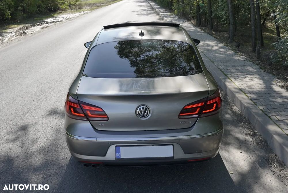Volkswagen Passat CC 2.0 TDI BlueMotion Technology DSG Exclusive - 16