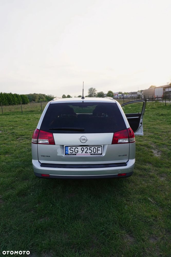 Opel Vectra 1.9 CDTI Cosmo - 13