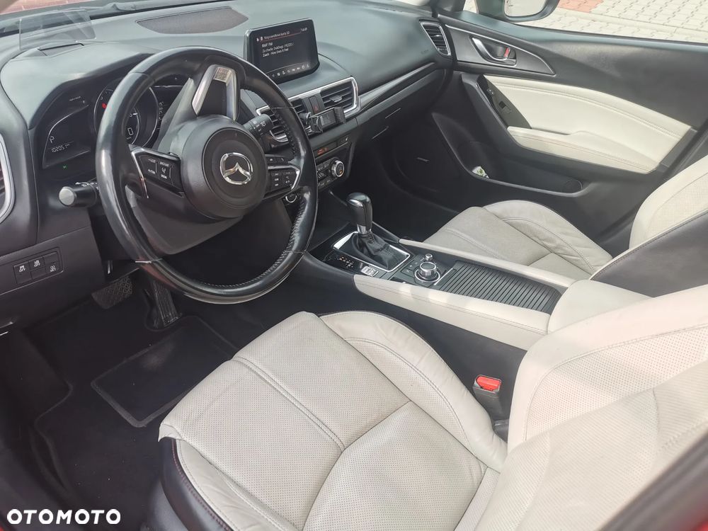 Mazda 3 - 19