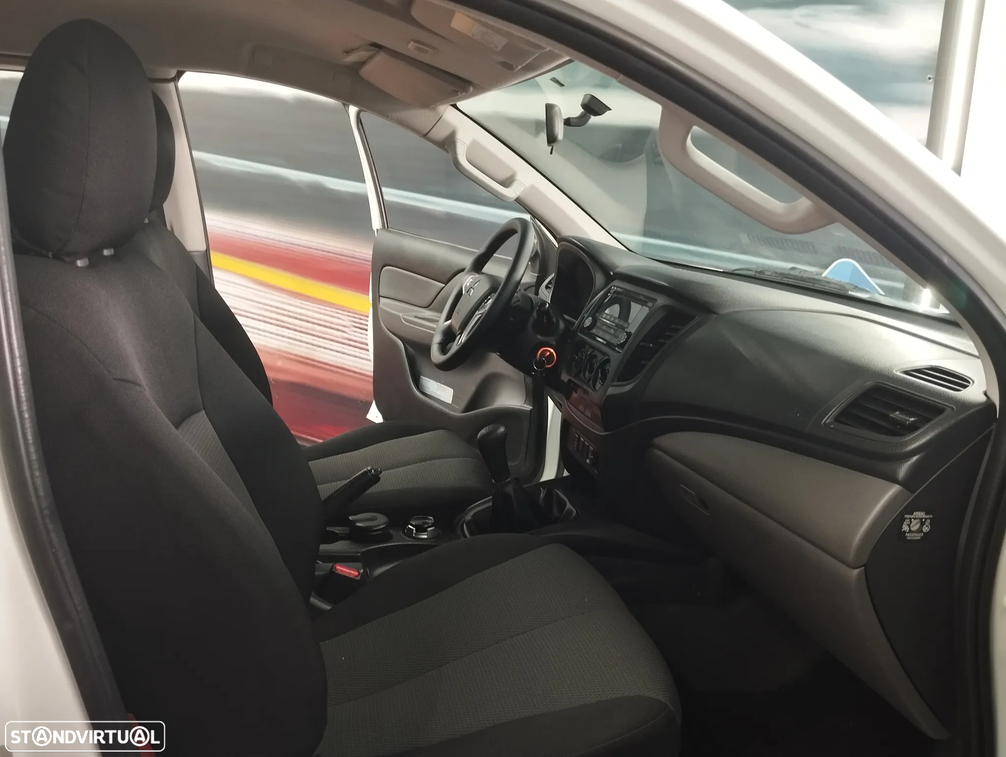 Mitsubishi L 200 2.4 DI-D CD Invite 4WD | 3L | DEDUZ IVA - 10