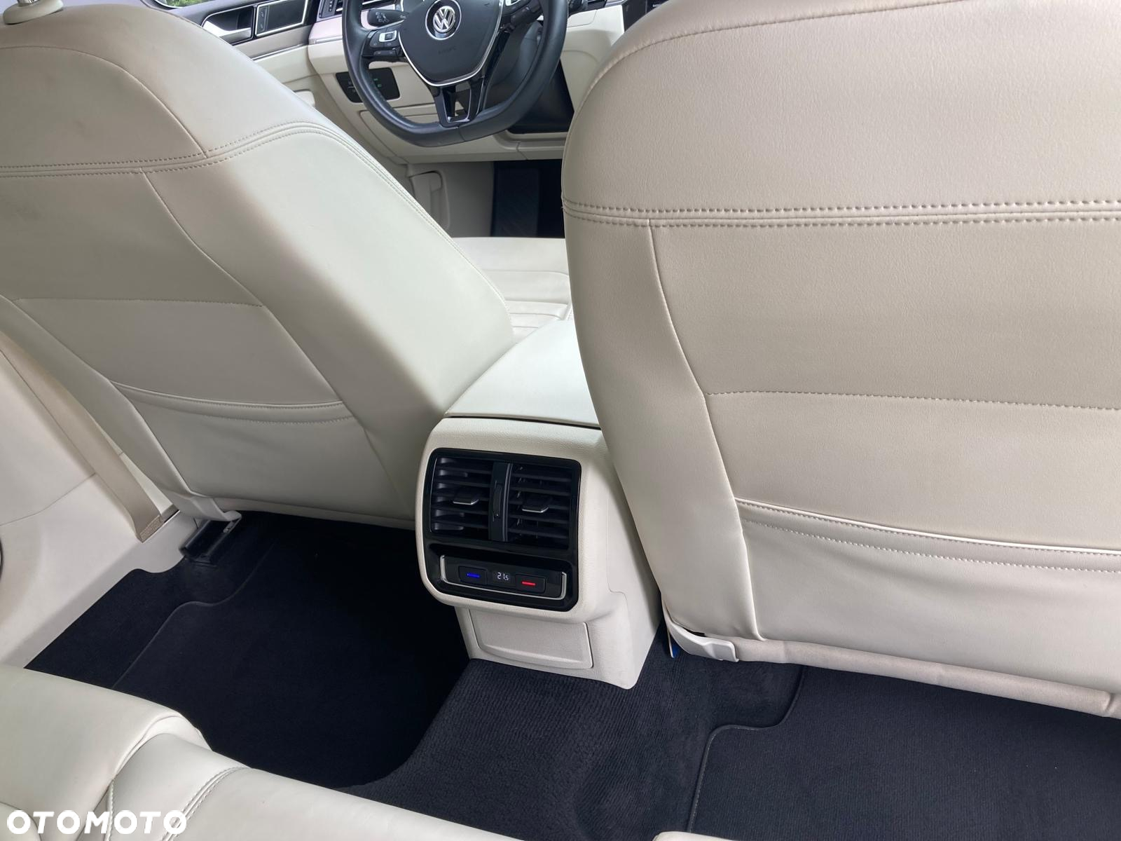 Volkswagen Passat 2.0 TDI BMT Highline DSG - 21
