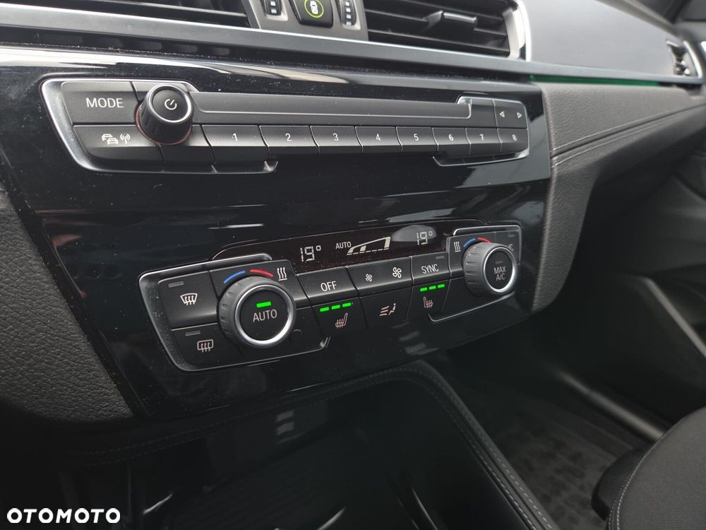 BMW X2 sDrive20i - 15