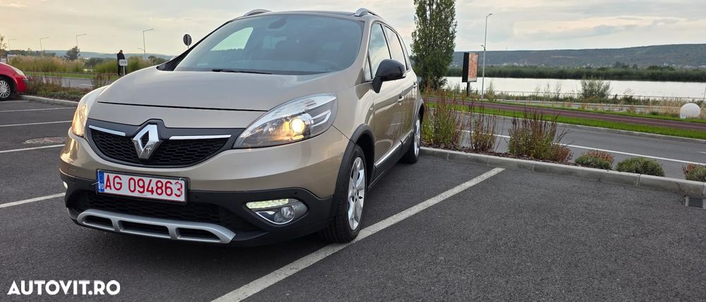 Renault Scenic - 2