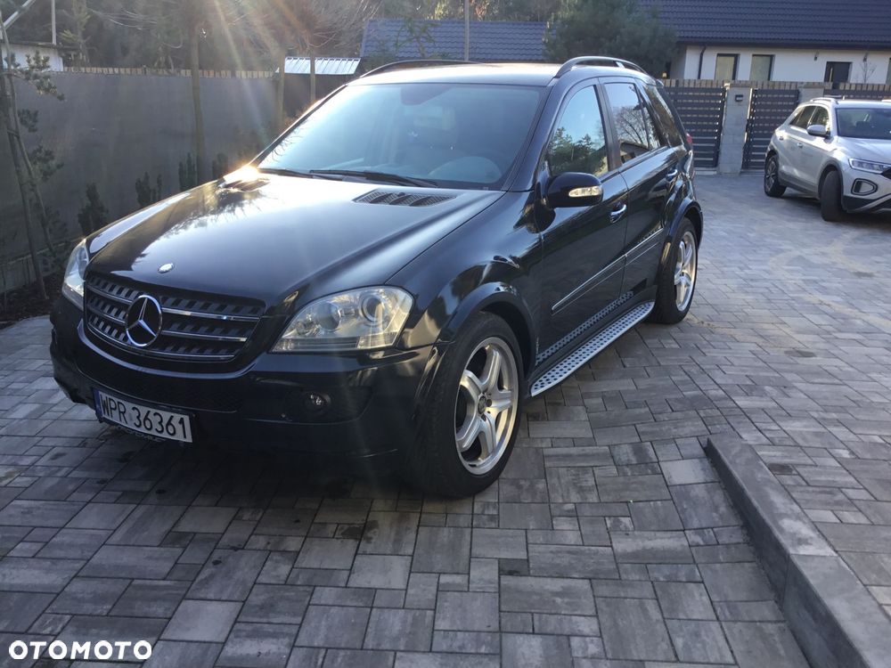 Mercedes-Benz ML - 2