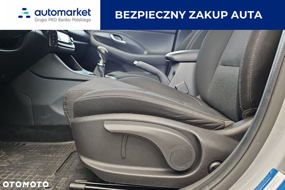 Hyundai i30 1.5 DPI Smart - 17