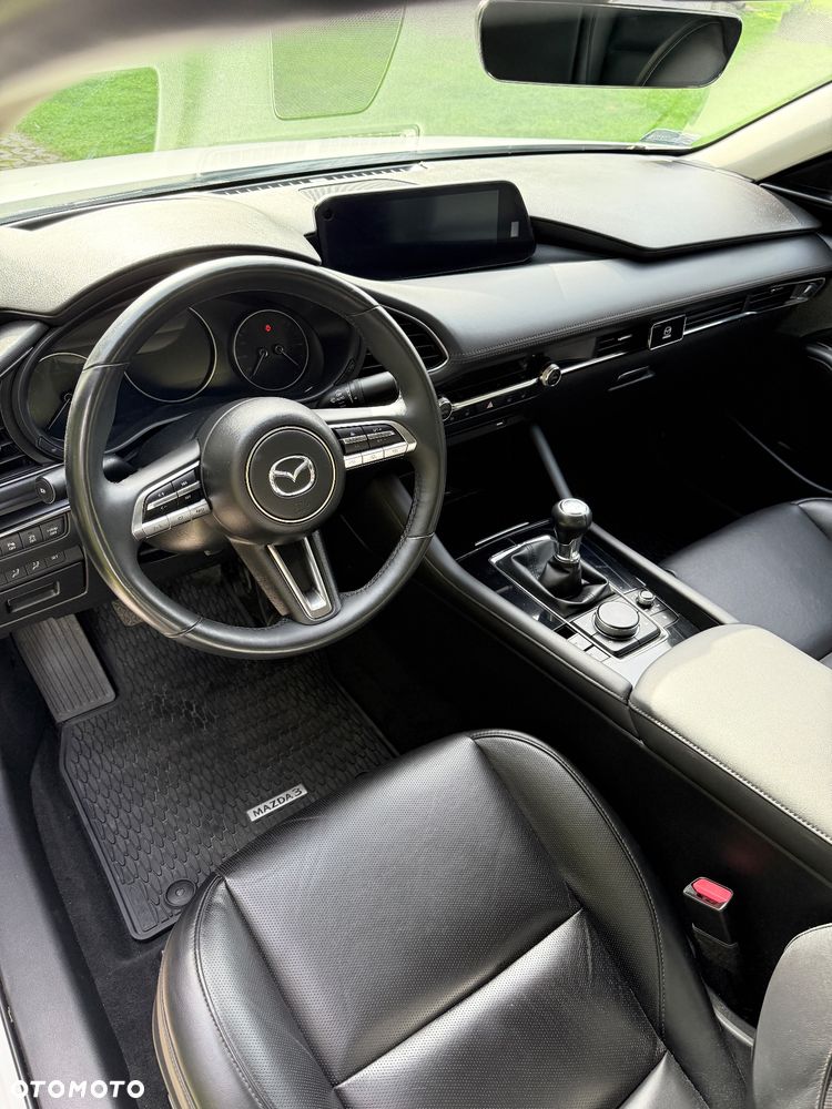 Mazda 3 - 15