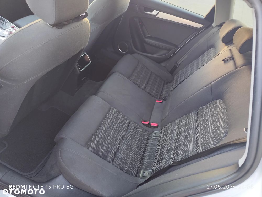 Audi A4 Avant 2.0 TDI DPF multitronic Ambiente - 12