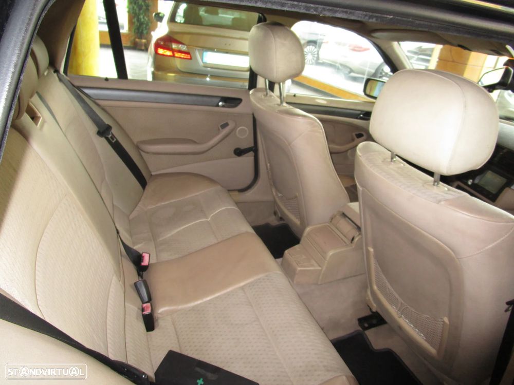 BMW 320 d Navigator II - 18