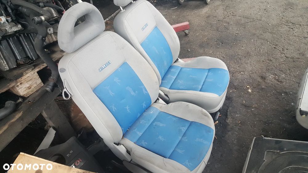 Fotele fotel rozkladany kanapa tapicerka Volkswagen Lupo College - 3