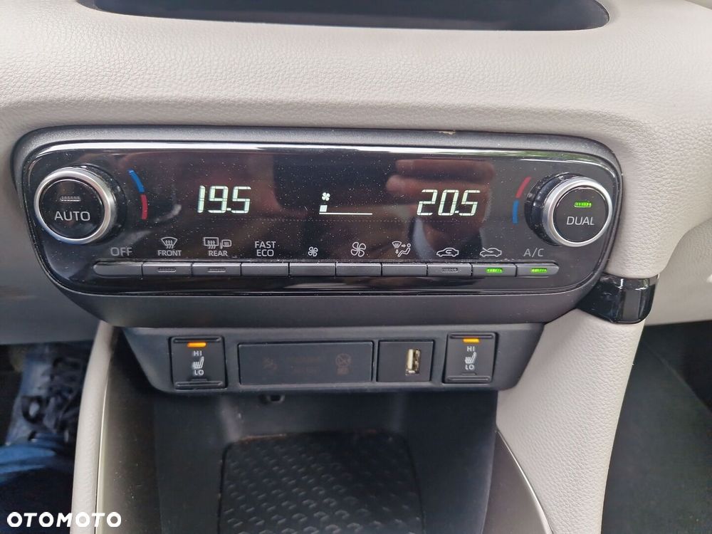 Toyota Yaris - 19