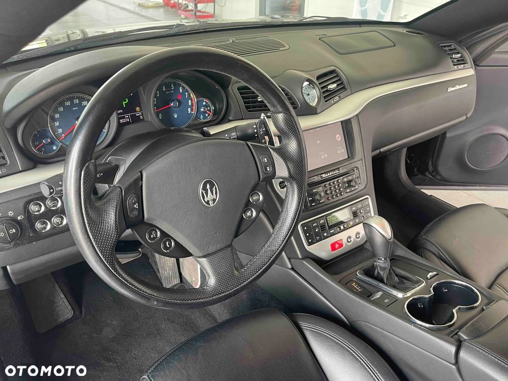 Maserati GranTurismo Automat - 10