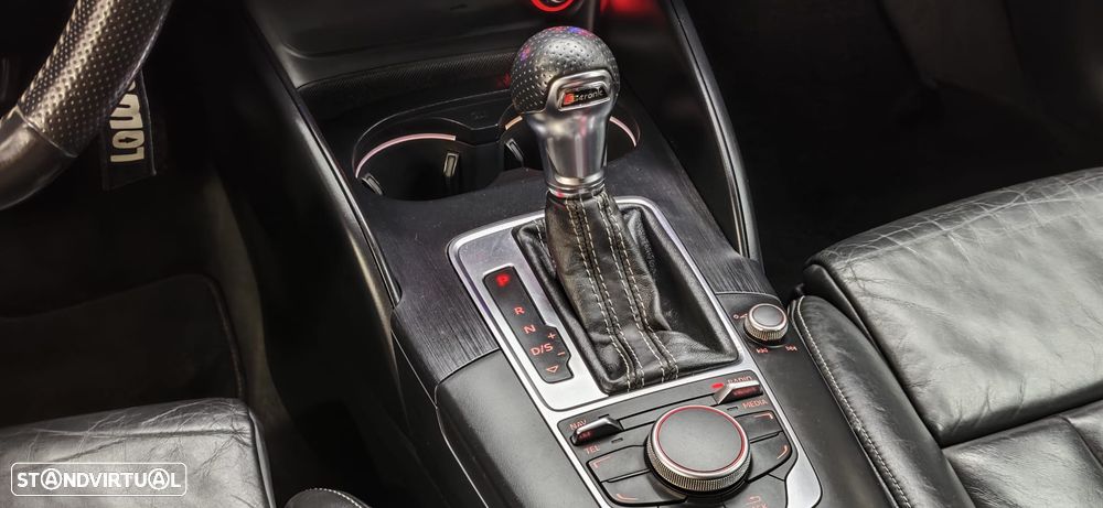 Audi A3 Limousine 2.0 TDI S tronic S line Sport Pack - 42