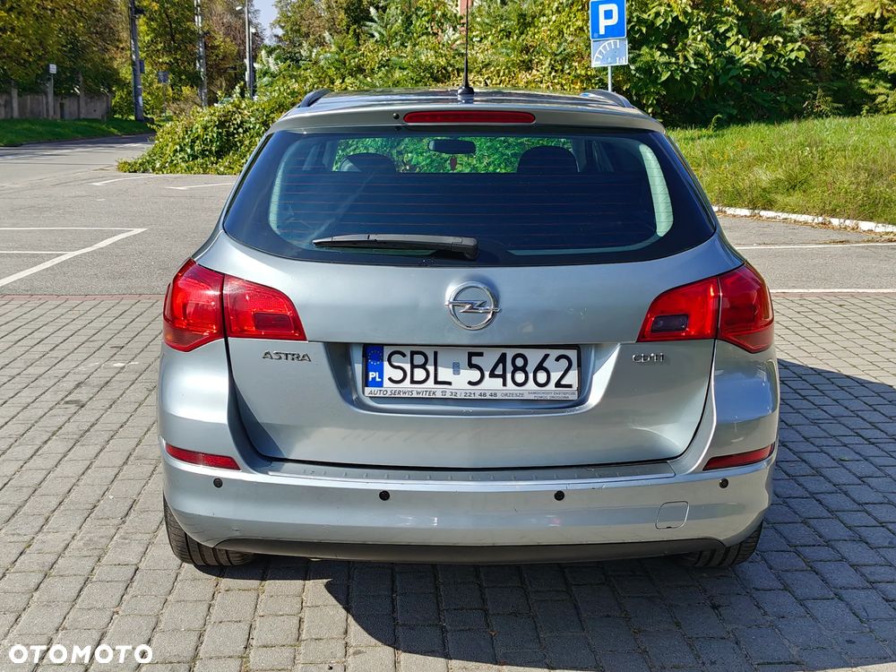 Opel Astra III 1.7 CDTI Cosmo - 12