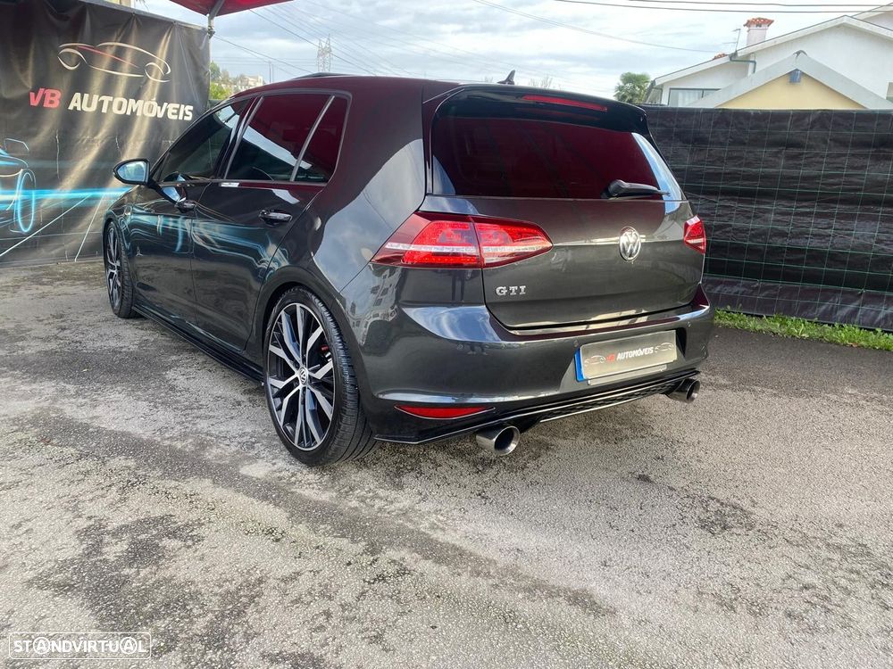 VW Golf 2.0 TSi GTi DSG Performance - 14
