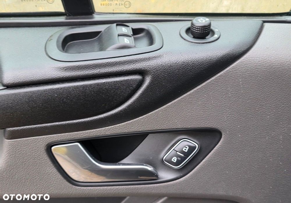 Ford Transit Custom - 12