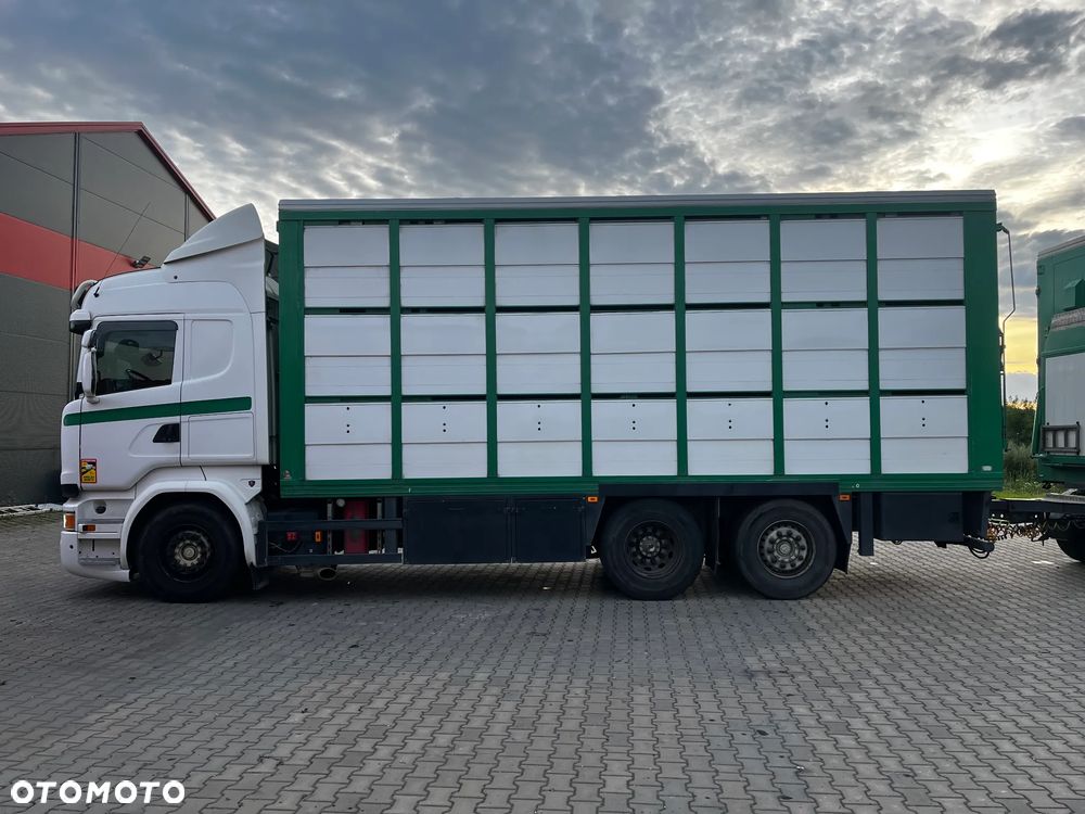 Scania R490 ZESTAW DO PRZEWOZU ŻYWCA/GUITTON/3 POKŁADY/DACH PODNOSZONY/OŚ PODNOSZONA SKRĘTNA/PRZEJAZDOWY - 5