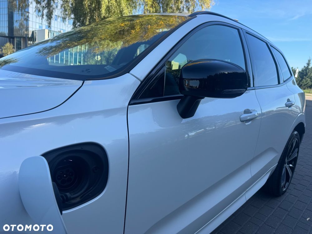 Volvo XC 60 T6 AWD Recharge Geartronic RDesign Expression - 36