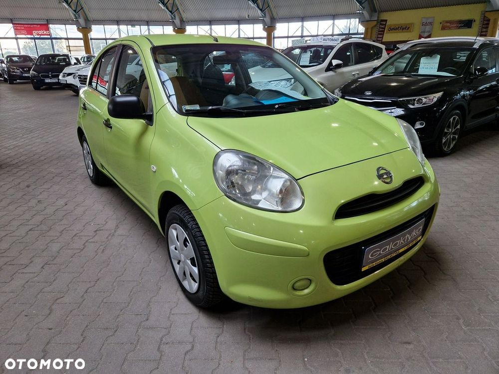 Nissan Micra - 1