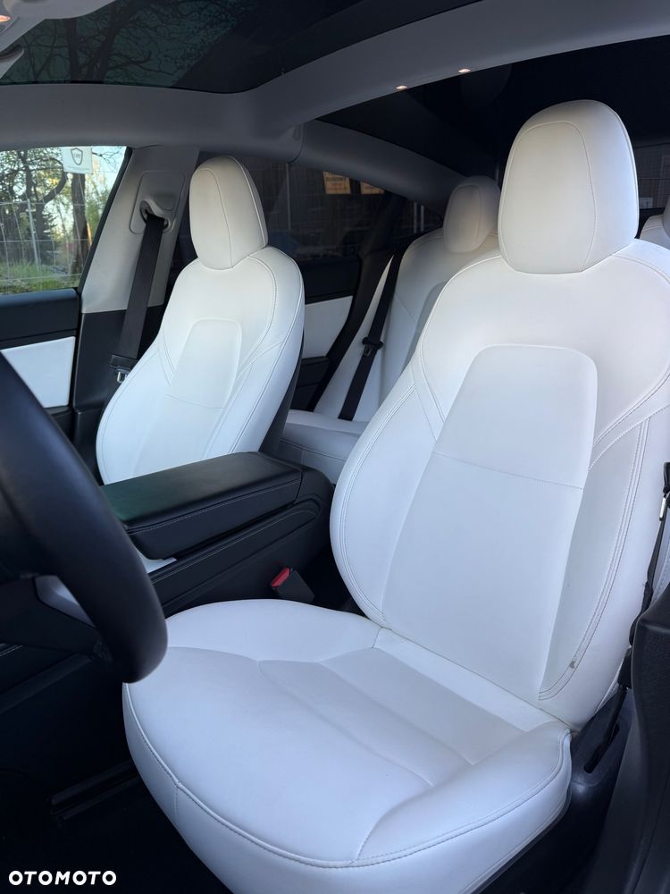 Tesla Model 3 Standard Reichweite Plus Hinterradantrieb - 3