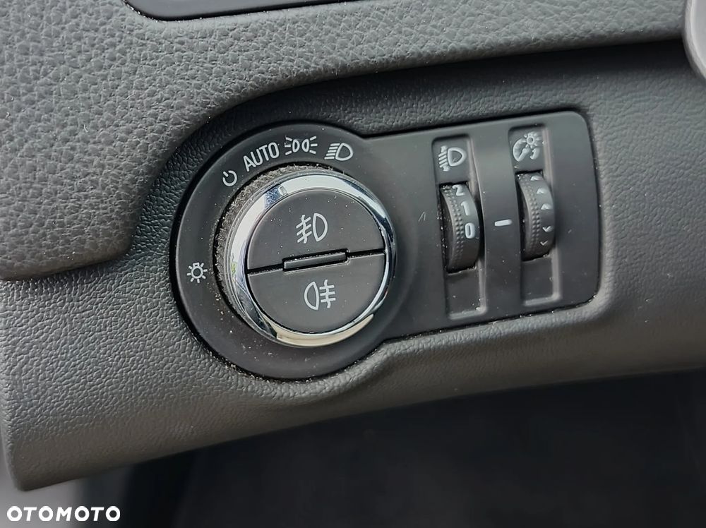 Opel Insignia 1.4 Turbo ecoFLEXStart/Stop Business Innovation - 18