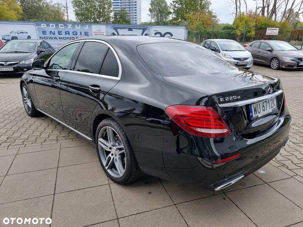 Mercedes-Benz Klasa E 220 d Business Edition 9G-TRONIC - 7