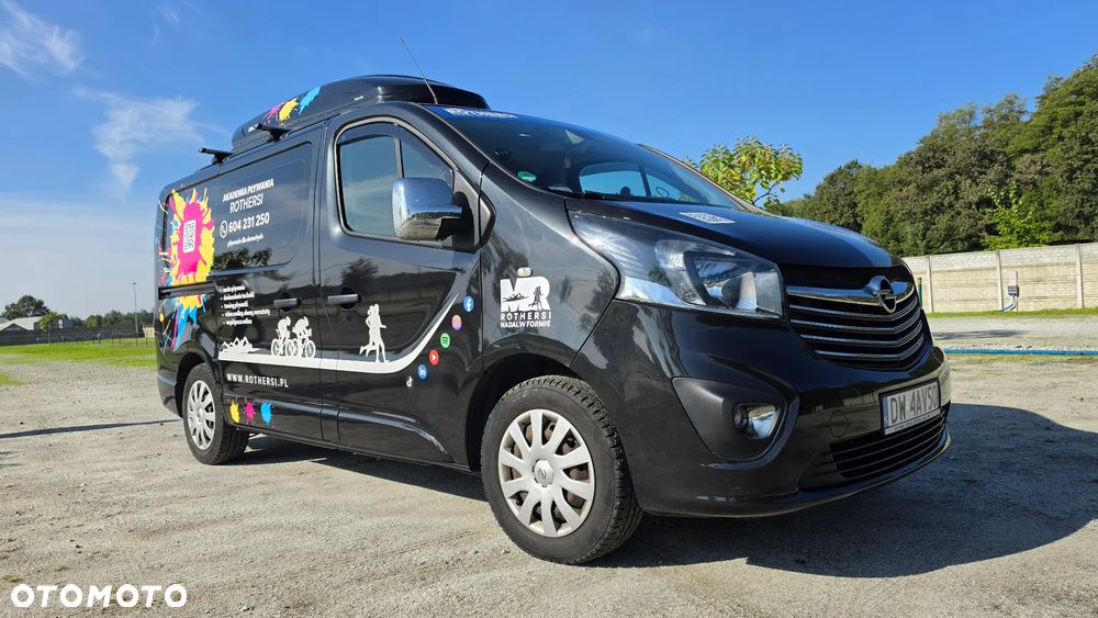Opel Vivaro - 2