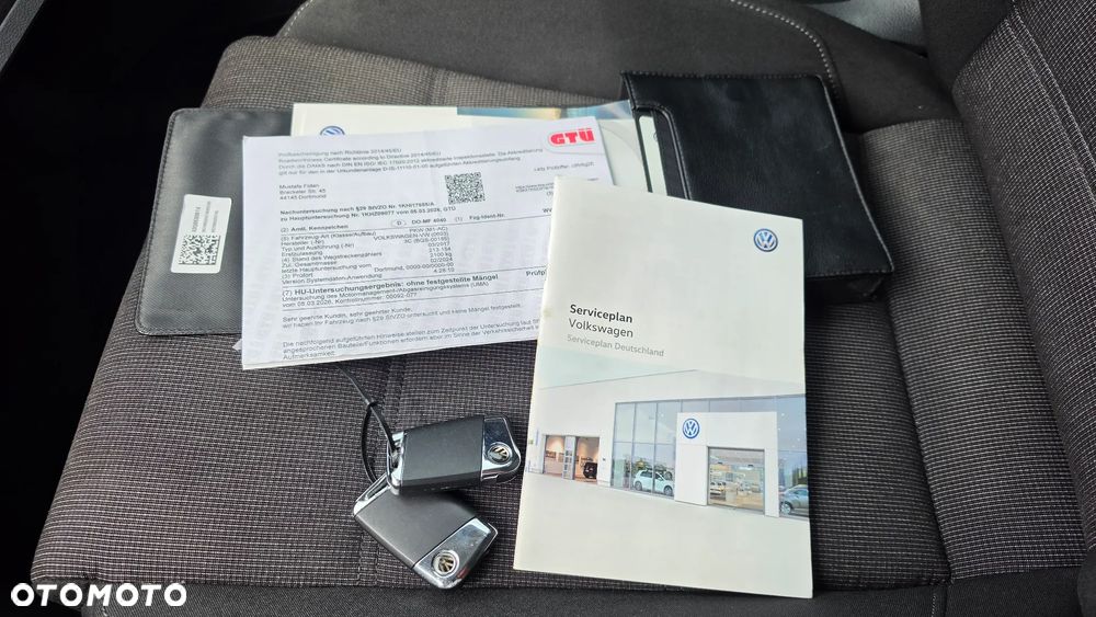 Volkswagen Passat Variant 2.0 TDI (BlueMotion Technology) Trendline - 37
