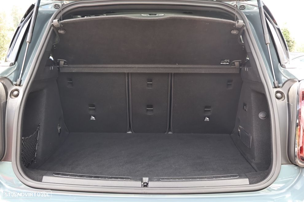 MINI Countryman Cooper SE Premium Classic Auto - 19