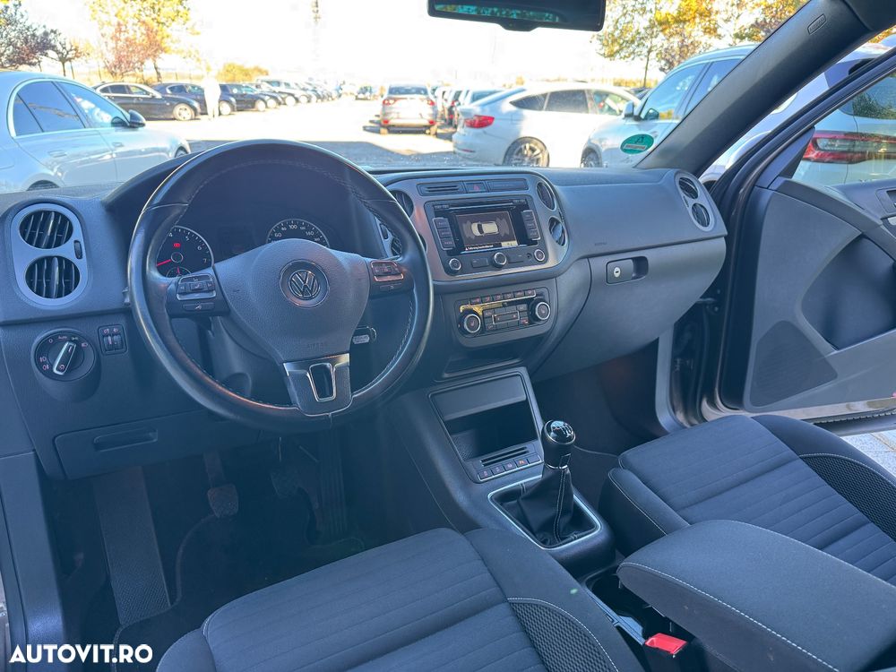 Volkswagen Tiguan - 24