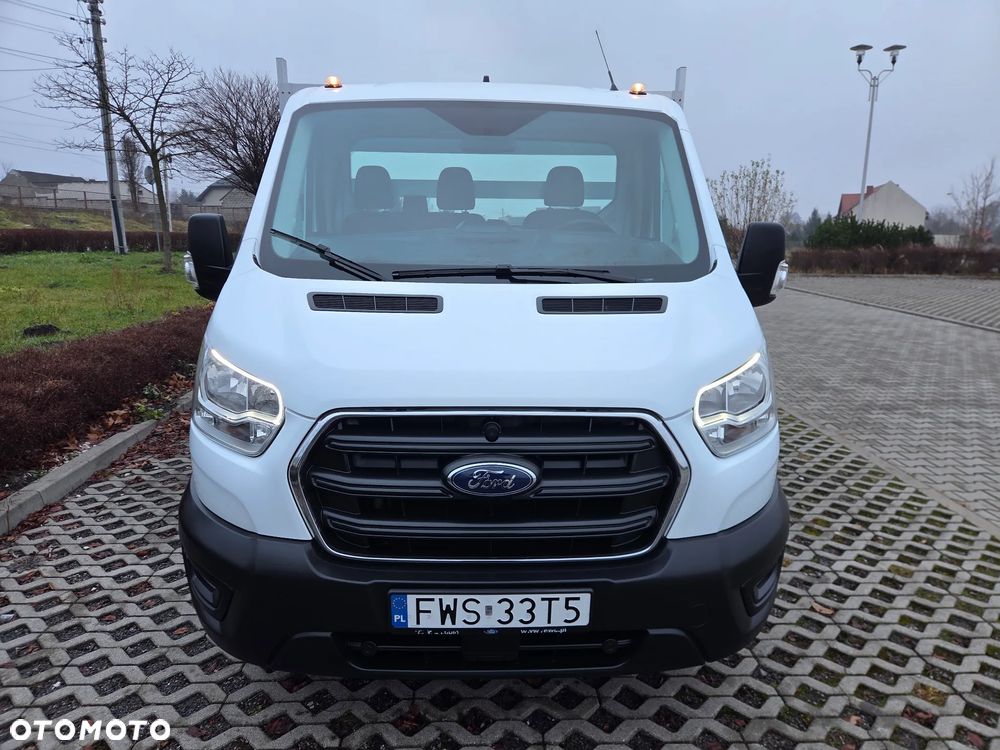 Ford Transit - 13