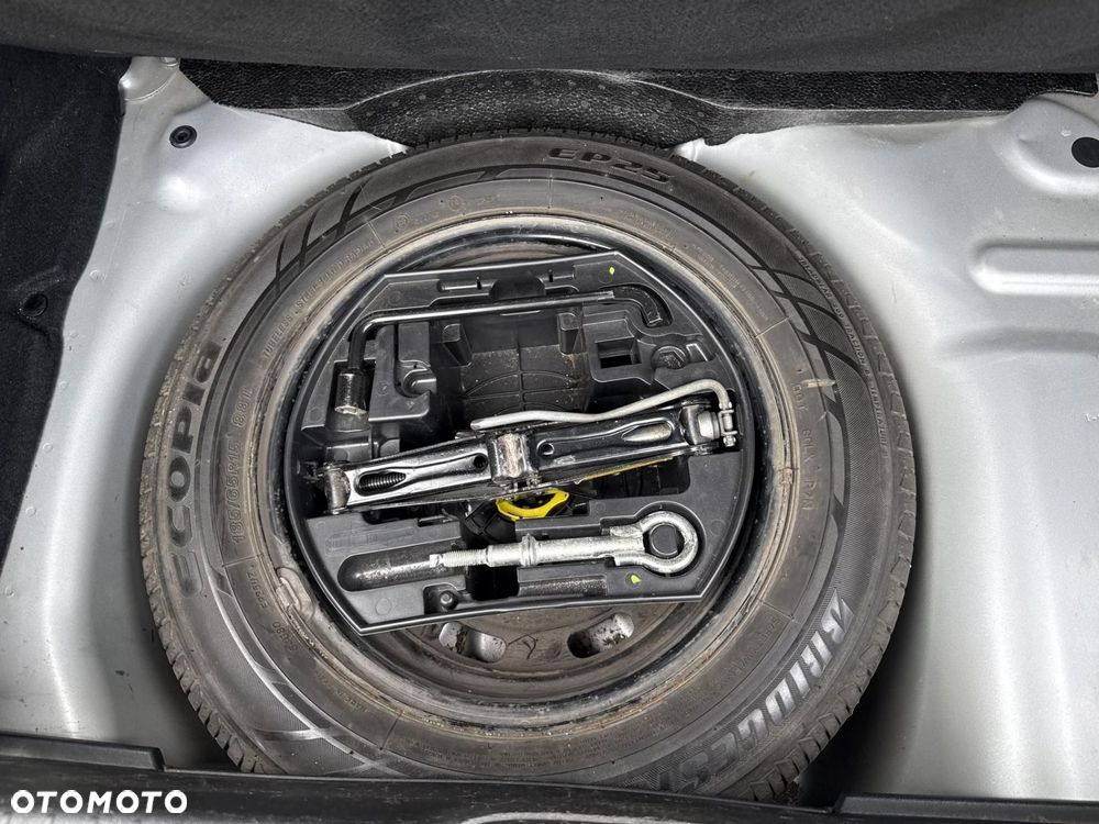 Peugeot 208 1.4 HDi Access - 22