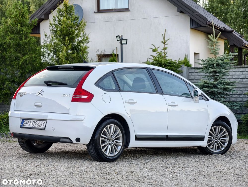 Citroën C4 1.4 16V My Way - 3
