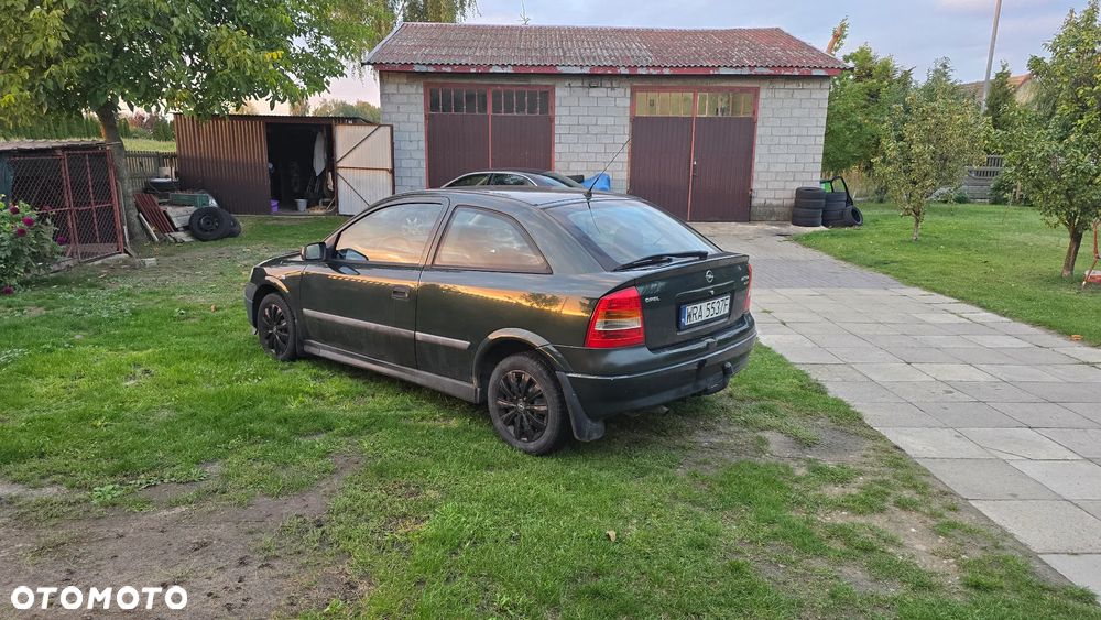Opel Astra 2000 photo 3
