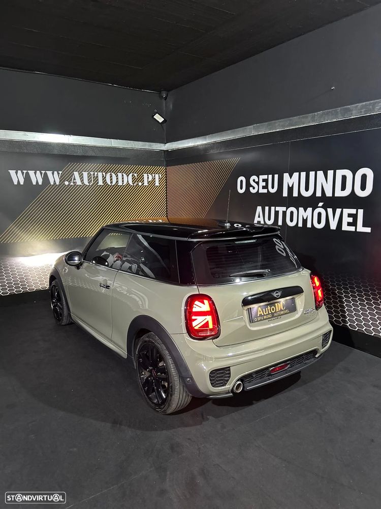 MINI 3 Portas One D - 9